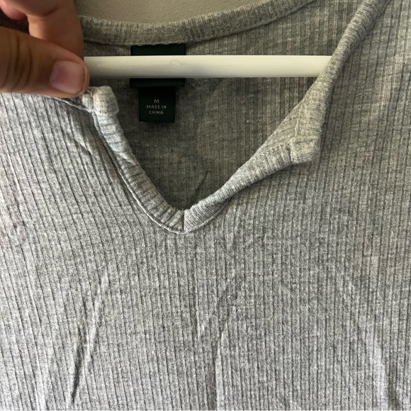 Wild Fable Grey Basic Tee Size Medium - Picture 2 of 5